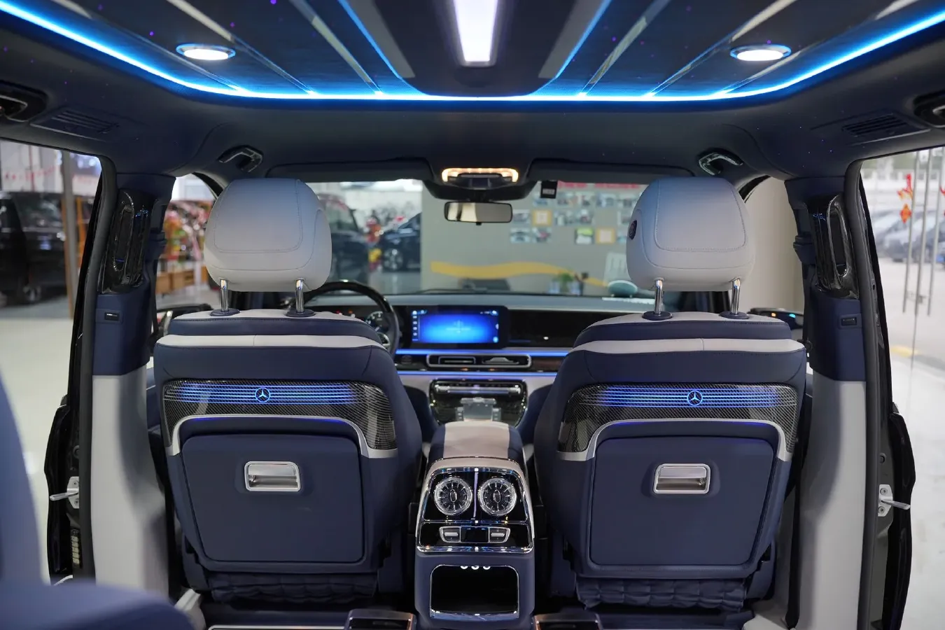 2024 Mercedes-Benz Vito 2.0T 231HP L4 9AT,autocango,china used car exporter,china ev exporter,chinese used car exporter,chinese used ev exporter