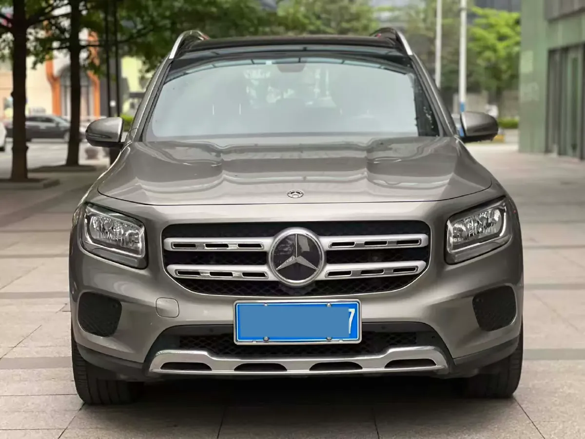 2021 Mercedes-Benz GLB Class 1.3T 136HP L4 7DCT,autocango,china used car exporter,china ev exporter,chinese used car exporter,chinese used ev exporter
