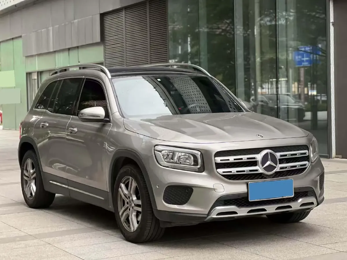 2021 Mercedes-Benz GLB Class 1.3T 136HP L4 7DCT,autocango,china used car exporter,china ev exporter,chinese used car exporter,chinese used ev exporter