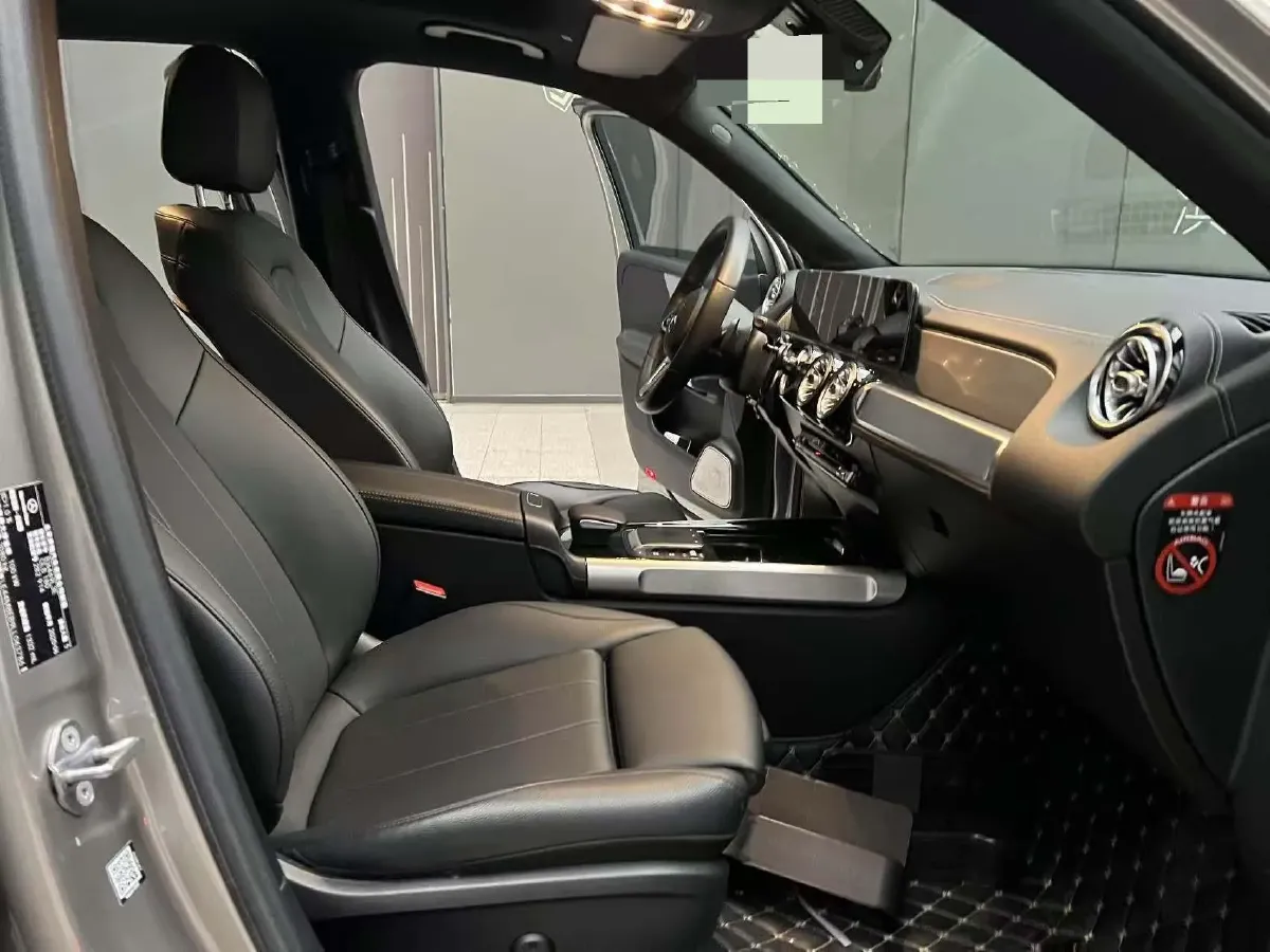 2021 Mercedes-Benz GLB Class 1.3T 136HP L4 7DCT,autocango,china used car exporter,china ev exporter,chinese used car exporter,chinese used ev exporter