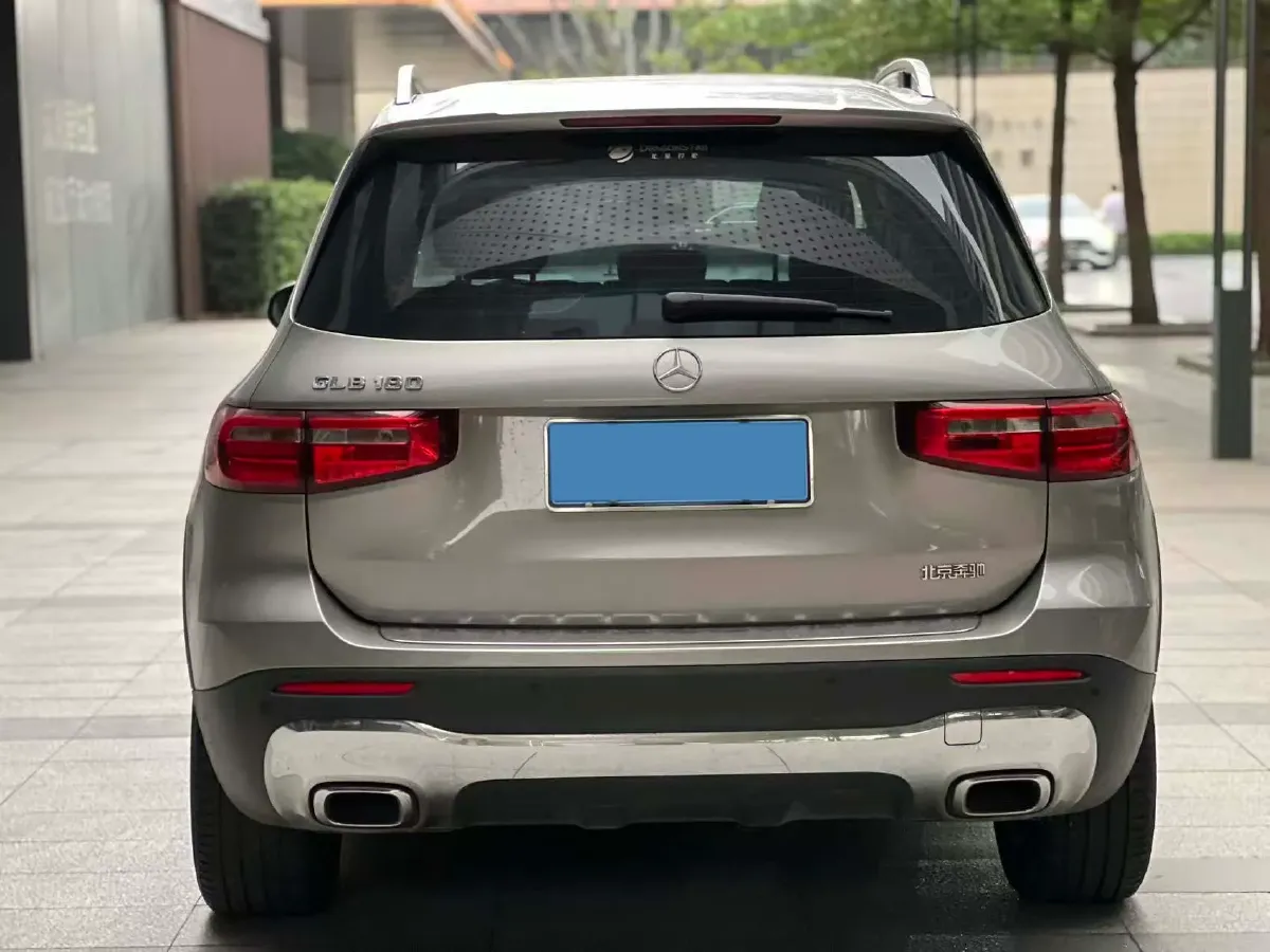 2021 Mercedes-Benz GLB Class 1.3T 136HP L4 7DCT,autocango,china used car exporter,china ev exporter,chinese used car exporter,chinese used ev exporter