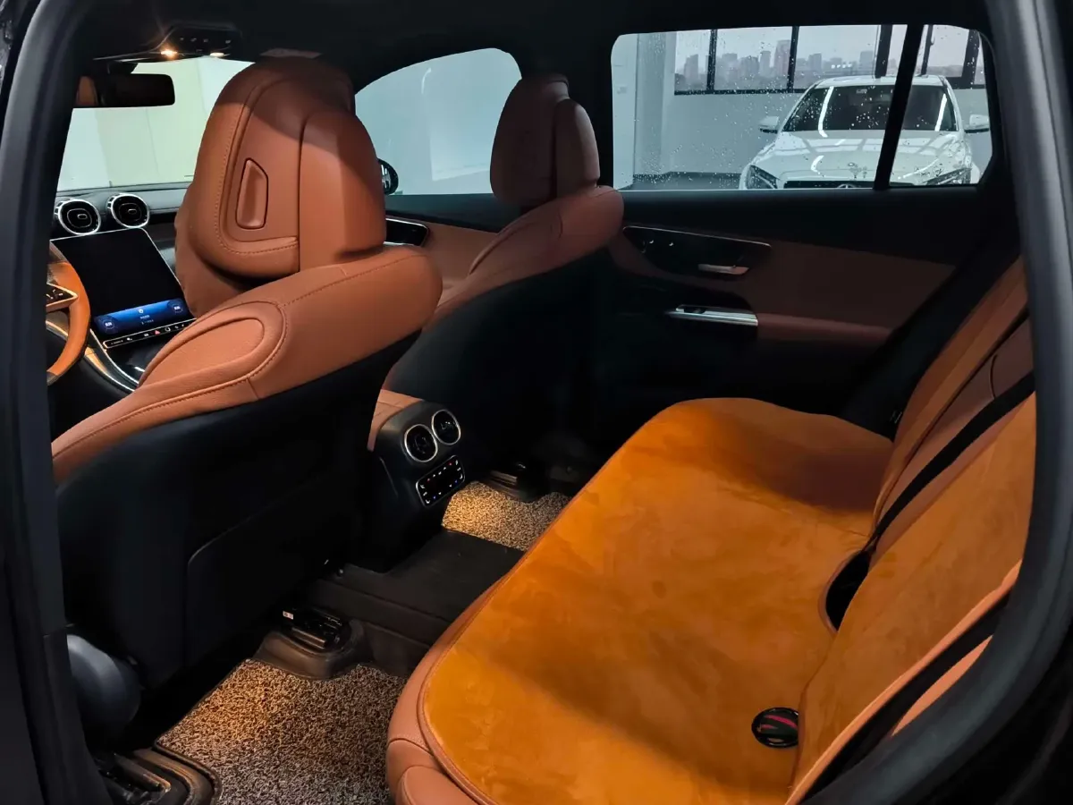 2023 Mercedes-Benz GLC Class 2.0T 204HP L4 9AT,autocango,china used car exporter,china ev exporter,chinese used car exporter,chinese used ev exporter