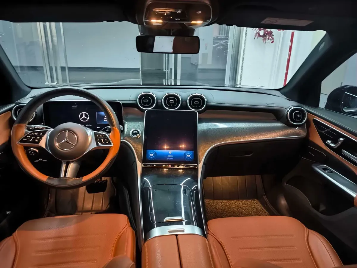 2023 Mercedes-Benz GLC Class 2.0T 204HP L4 9AT,autocango,china used car exporter,china ev exporter,chinese used car exporter,chinese used ev exporter