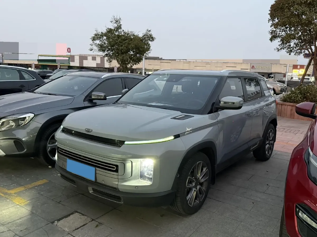 2020 Geely ICON 1.5T 177HP L3 7DCT,autocango,china used car exporter,china ev exporter,chinese used car exporter,chinese used ev exporter