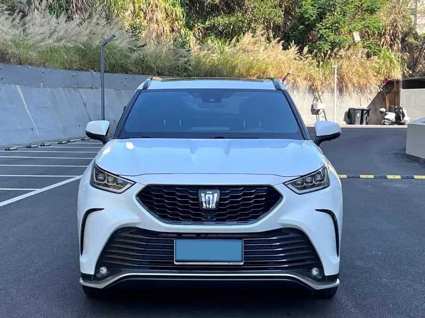 2021 Toyota Crown Kluger 2.5L 192HP L4 E-CVT Hybrid,autocango,china used car exporter,china ev exporter,chinese used car exporter,chinese used ev exporter