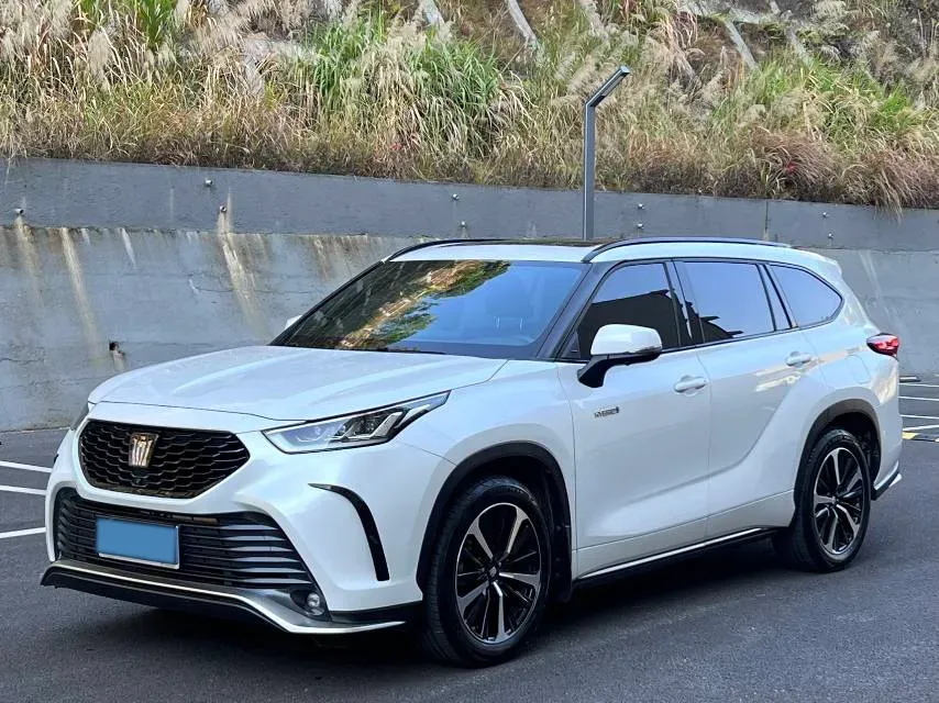 2021 Toyota Crown Kluger 2.5L 192HP L4 E-CVT Hybrid,autocango,china used car exporter,china ev exporter,chinese used car exporter,chinese used ev exporter