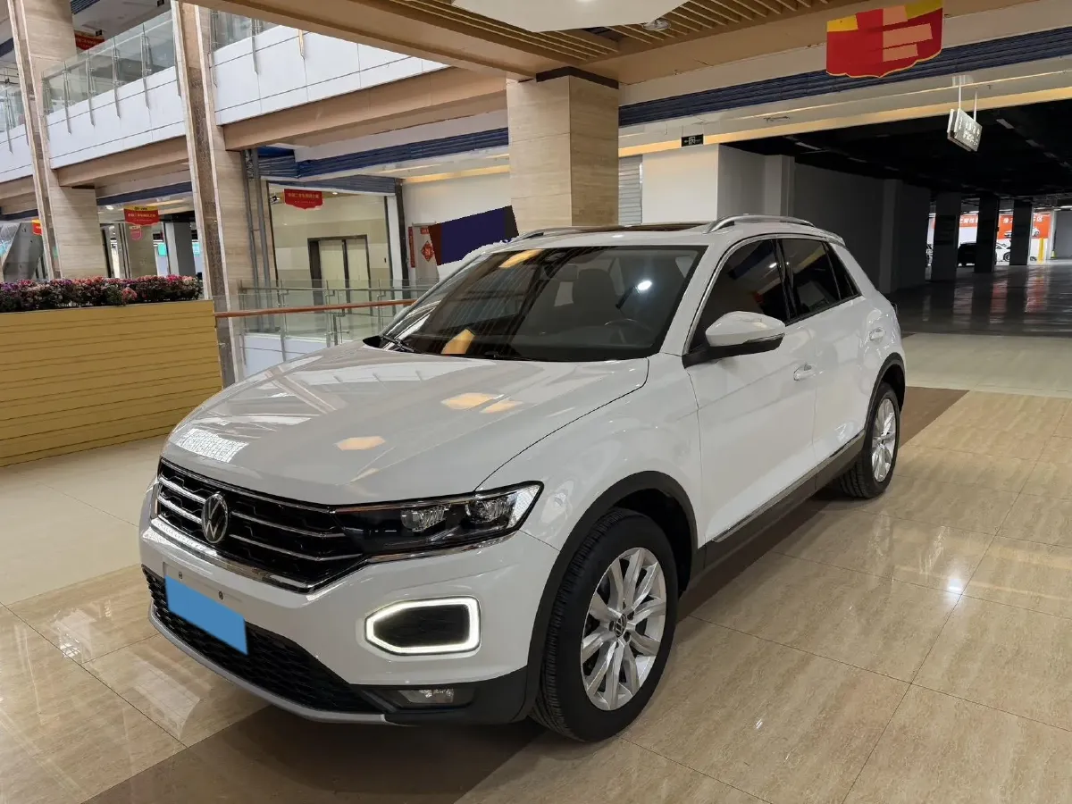 2021 Volkswagen T-Roc 1.4T 150HP L4 7DCT,autocango,china used car exporter,china ev exporter,chinese used car exporter,chinese used ev exporter