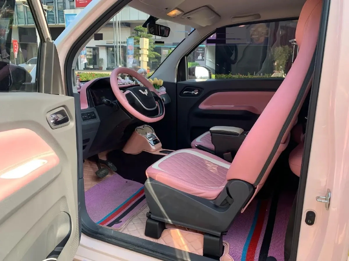 2022 WuLing HongGuang MINI EV BEV 9KWH,autocango,china used car exporter,china ev exporter,chinese used car exporter,chinese used ev exporter