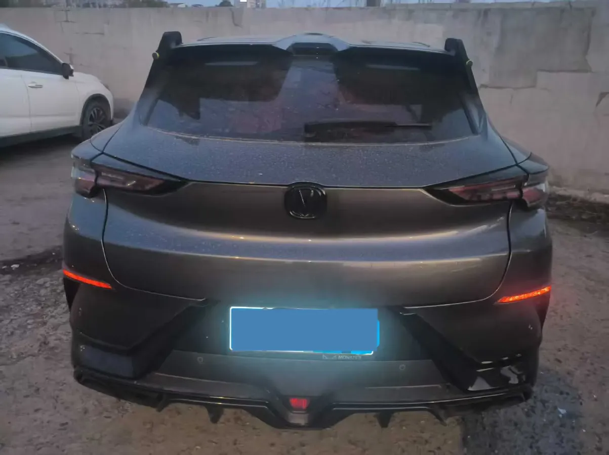 2020 ChangAn UNI-T 1.5T 180HP L4 7DCT,autocango,china used car exporter,china ev exporter,chinese used car exporter,chinese used ev exporter