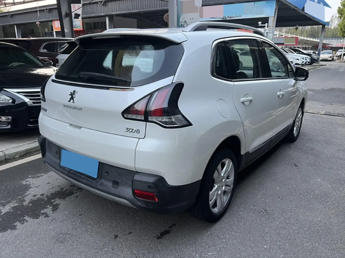 2018 Peugeot 3008 2.0L 147HP L4 6AT,autocango,china used car exporter,china ev exporter,chinese used car exporter,chinese used ev exporter