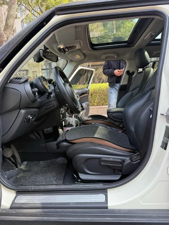 2019 MINI MINI 1.5T 136HP L3 7DCT,autocango,china used car exporter,china ev exporter,chinese used car exporter,chinese used ev exporter