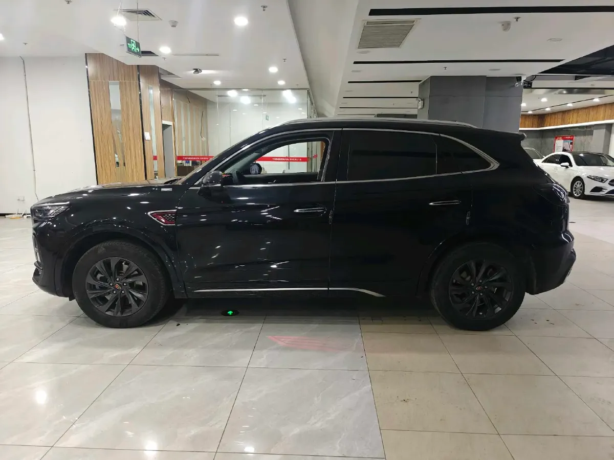 2023 HongQi HS5 2.0T 252HP L4 8AT,autocango,china used car exporter,china ev exporter,chinese used car exporter,chinese used ev exporter