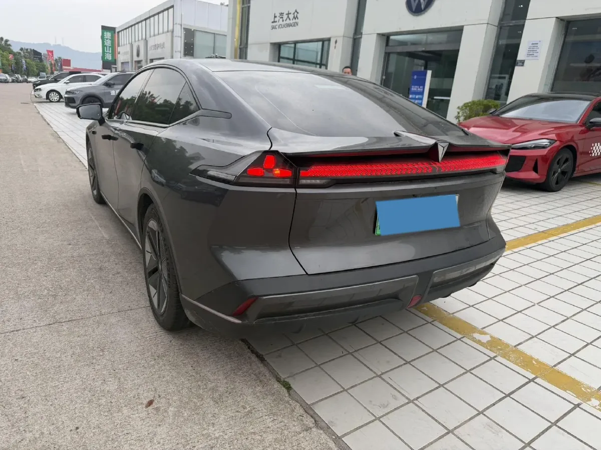 2022 DongFeng Forthing LingZhi EV BEV 68.4KWH,autocango,china used car exporter,china ev exporter,chinese used car exporter,chinese used ev exporter