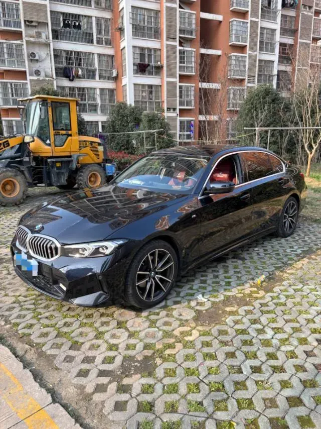 2023 BMW 3 Series 2.0T 156HP L4 8AT,autocango,china used car exporter,china ev exporter,chinese used car exporter,chinese used ev exporter