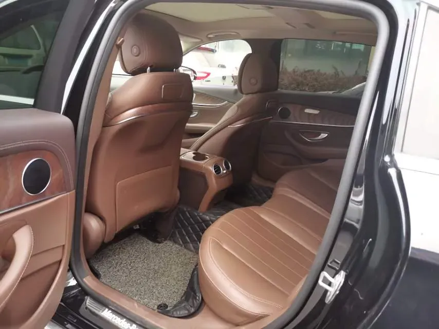 2020 Mercedes-Benz E Class 2.0T 258HP L4 9AT,autocango,china used car exporter,china ev exporter,chinese used car exporter,chinese used ev exporter