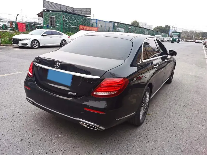 2020 Mercedes-Benz E Class 2.0T 258HP L4 9AT,autocango,china used car exporter,china ev exporter,chinese used car exporter,chinese used ev exporter