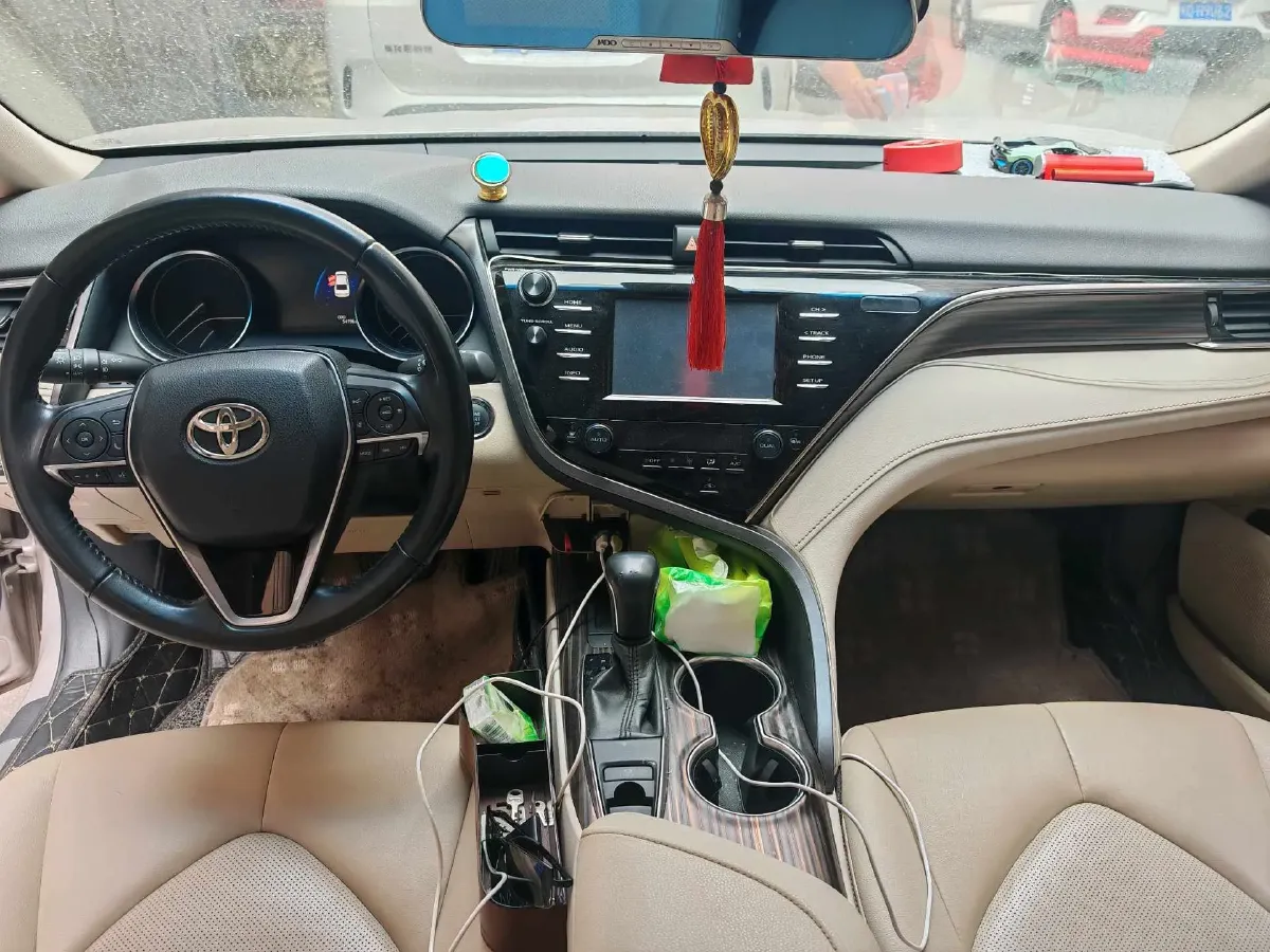 2018 Toyota Camry 2.0L 169HP L4 6AT,autocango,china used car exporter,china ev exporter,chinese used car exporter,chinese used ev exporter