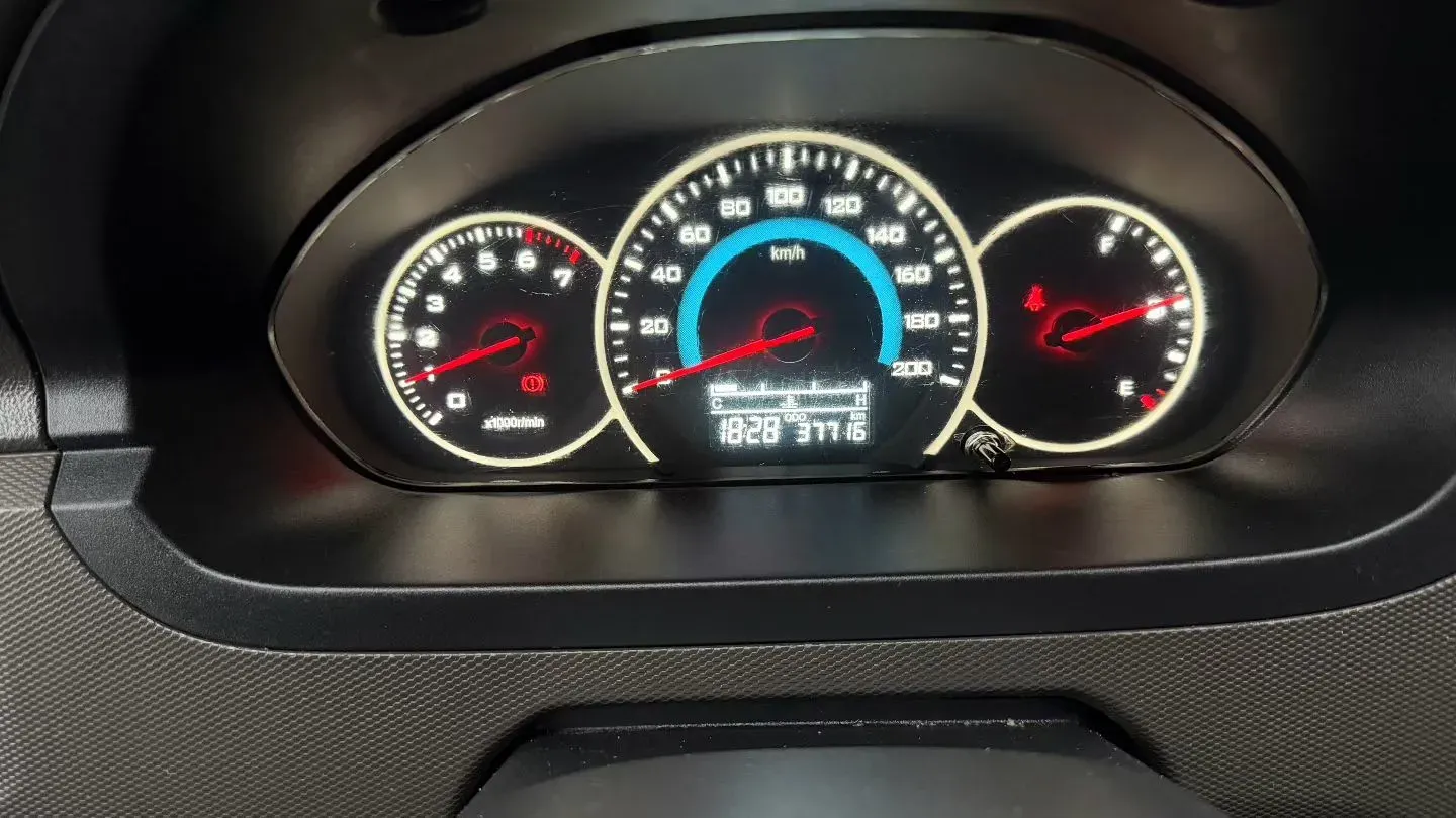 2023 WuLing RongGuang New Truck 1.5L 102HP L4 5MT,autocango,china used car exporter,china ev exporter,chinese used car exporter,chinese used ev exporter