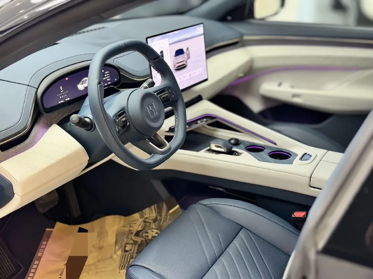 2025 Zeekr 001 BEV 100KWH,autocango,china used car exporter,china ev exporter,chinese used car exporter,chinese used ev exporter