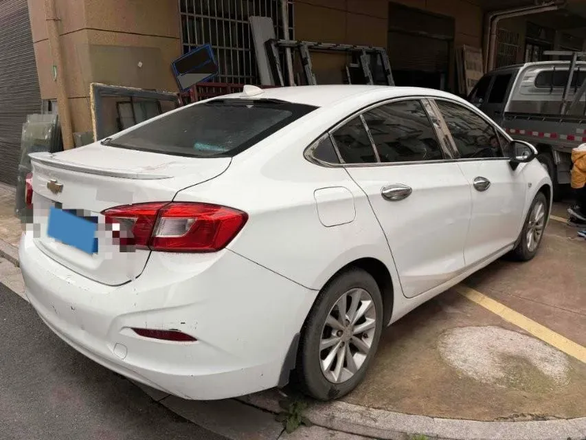 2018 Chevrolet Cruze 1.5L 114HP L4 6MT,autocango,china used car exporter,china ev exporter,chinese used car exporter,chinese used ev exporter