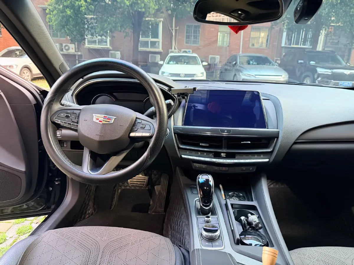 2022 Cadillac CT5 2.0T 237HP L4 10AT,autocango,china used car exporter,china ev exporter,chinese used car exporter,chinese used ev exporter