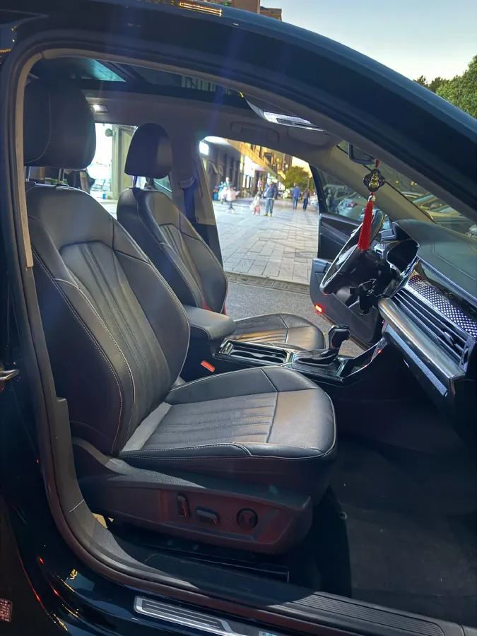 2022 Skoda Kodiak GT 2.0T 186HP L4 7DCT,autocango,china used car exporter,china ev exporter,chinese used car exporter,chinese used ev exporter