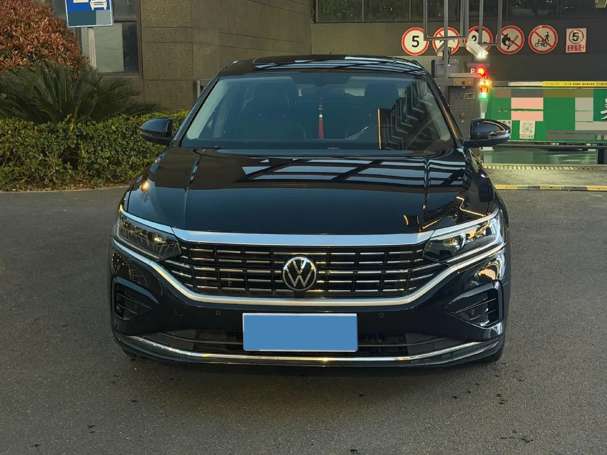 2022 Skoda Kodiak GT 2.0T 186HP L4 7DCT,autocango,china used car exporter,china ev exporter,chinese used car exporter,chinese used ev exporter