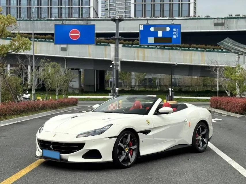 2021 Ferrari Portofino 3.9T 620HP V8 8DCT,autocango,china used car exporter,china ev exporter,chinese used car exporter,chinese used ev exporter