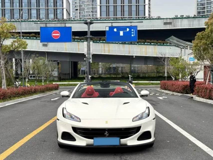 2021 Ferrari Portofino 3.9T 620HP V8 8DCT,autocango,china used car exporter,china ev exporter,chinese used car exporter,chinese used ev exporter