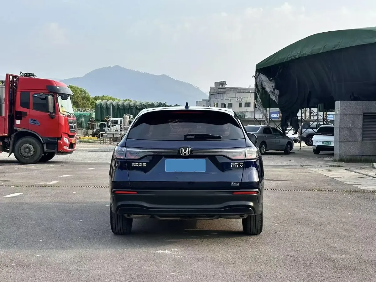 2023 Honda HR-V 1.5T 182HP L4 CVT,autocango,china used car exporter,china ev exporter,chinese used car exporter,chinese used ev exporter