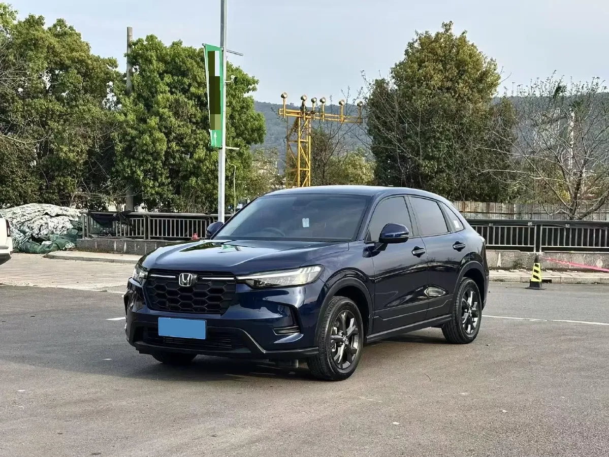 2023 Honda HR-V 1.5T 182HP L4 CVT,autocango,china used car exporter,china ev exporter,chinese used car exporter,chinese used ev exporter