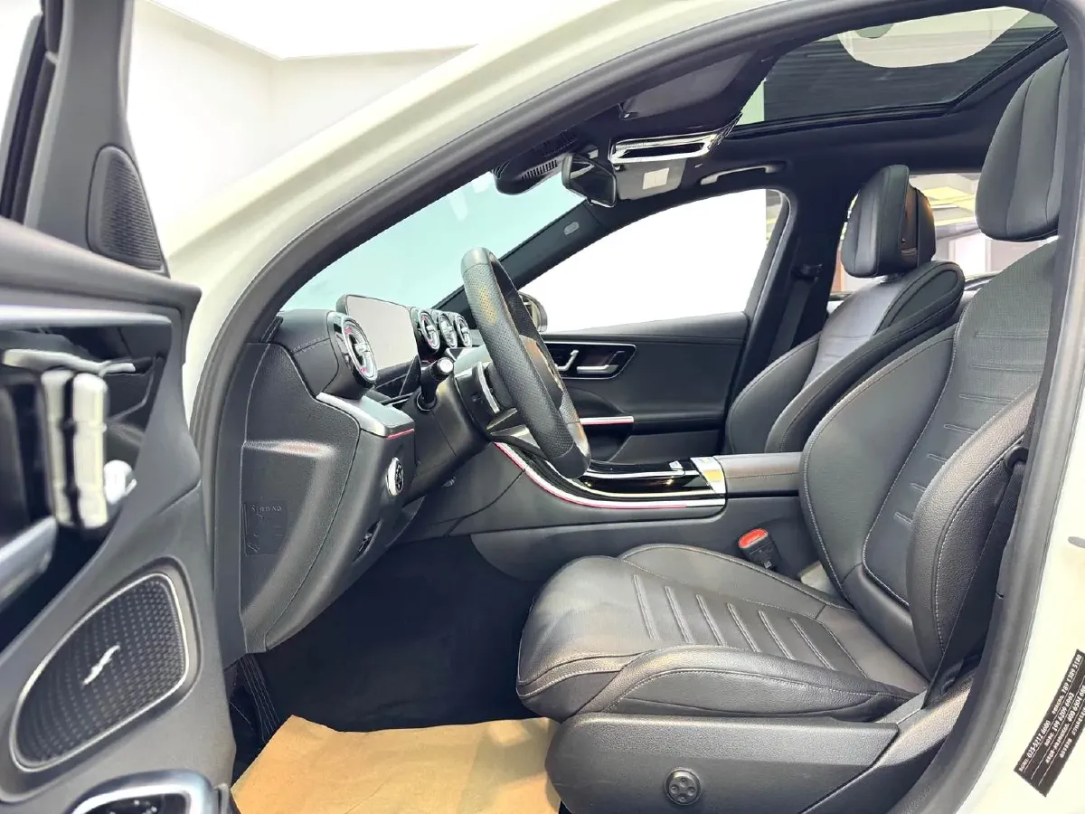 2023 Mercedes-Benz C Class 1.5T 204HP L4 9AT,autocango,china used car exporter,china ev exporter,chinese used car exporter,chinese used ev exporter