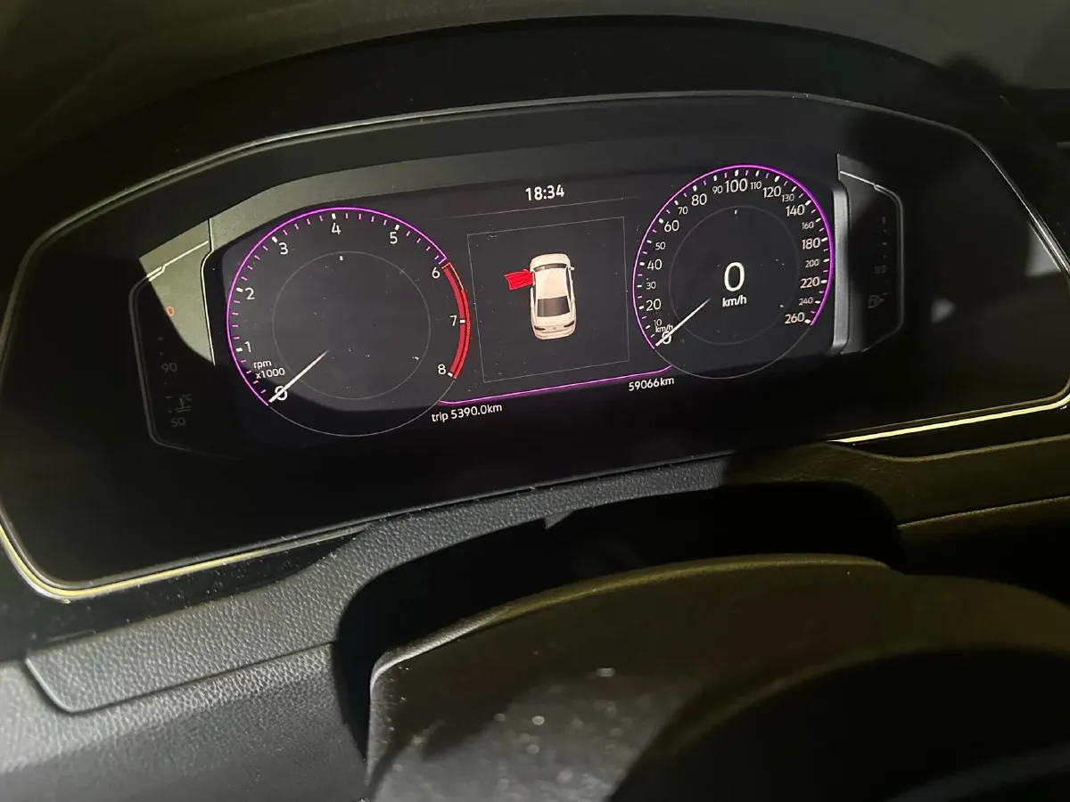 2023 Volkswagen Magotan 2.0T 186HP L4 7DCT,autocango,china used car exporter,china ev exporter,chinese used car exporter,chinese used ev exporter