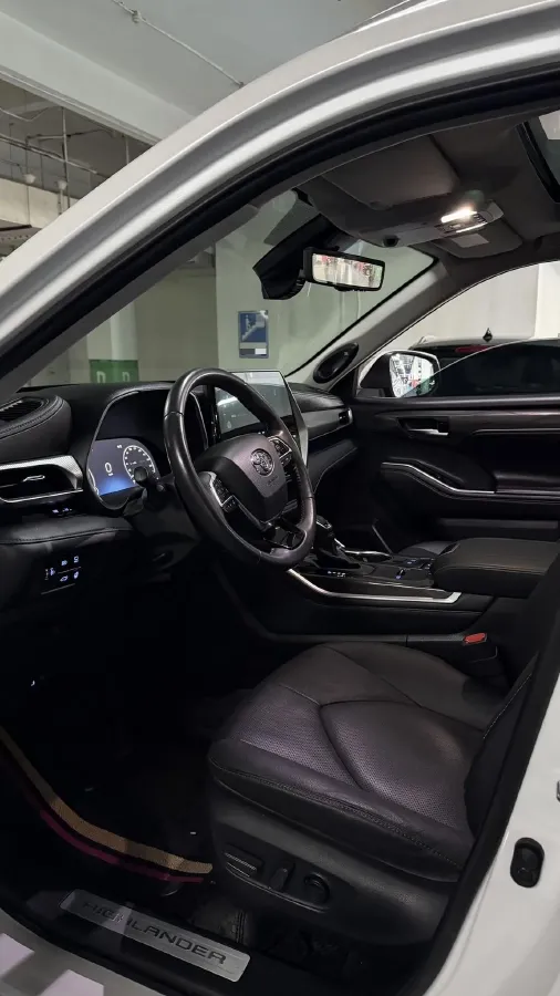 2022 Toyota Highlander 2.5L 192HP L4 E-CVT Hybrid,autocango,china used car exporter,china ev exporter,chinese used car exporter,chinese used ev exporter