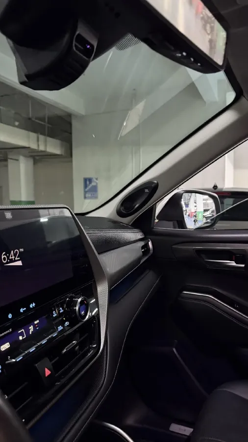 2022 Toyota Highlander 2.5L 192HP L4 E-CVT Hybrid,autocango,china used car exporter,china ev exporter,chinese used car exporter,chinese used ev exporter