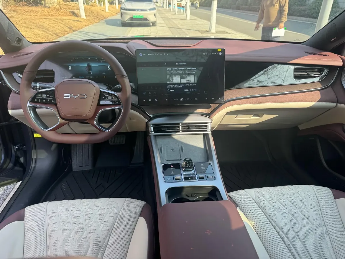 2024 BYD Seal 1.5T 139HP L4 E-CVT PHEV 17.6KWH,autocango,china used car exporter,china ev exporter,chinese used car exporter,chinese used ev exporter