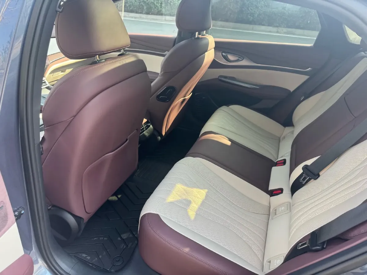 2024 BYD Seal 1.5T 139HP L4 E-CVT PHEV 17.6KWH,autocango,china used car exporter,china ev exporter,chinese used car exporter,chinese used ev exporter