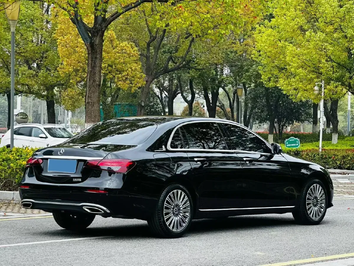2023 Mercedes-Benz E Class 2.0T 258HP L4 9AT,autocango,china used car exporter,china ev exporter,chinese used car exporter,chinese used ev exporter