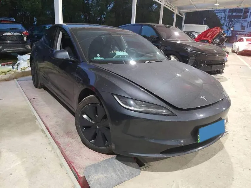 2025 Tesla Model 3 BEV 62.5KWH,autocango,china used car exporter,china ev exporter,chinese used car exporter,chinese used ev exporter