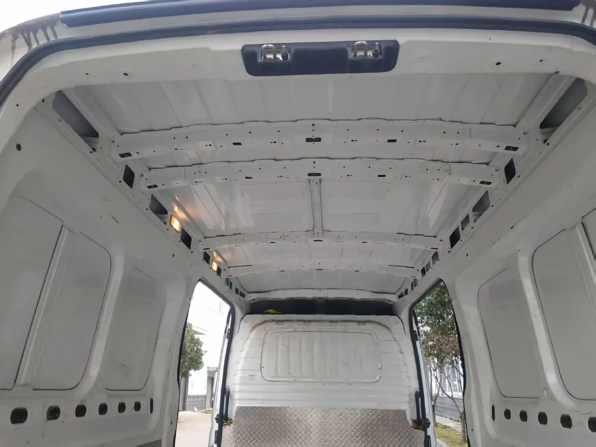 2019 MAXUS XinTu V90 2.0T 148HP L4 6MT,autocango,china used car exporter,china ev exporter,chinese used car exporter,chinese used ev exporter