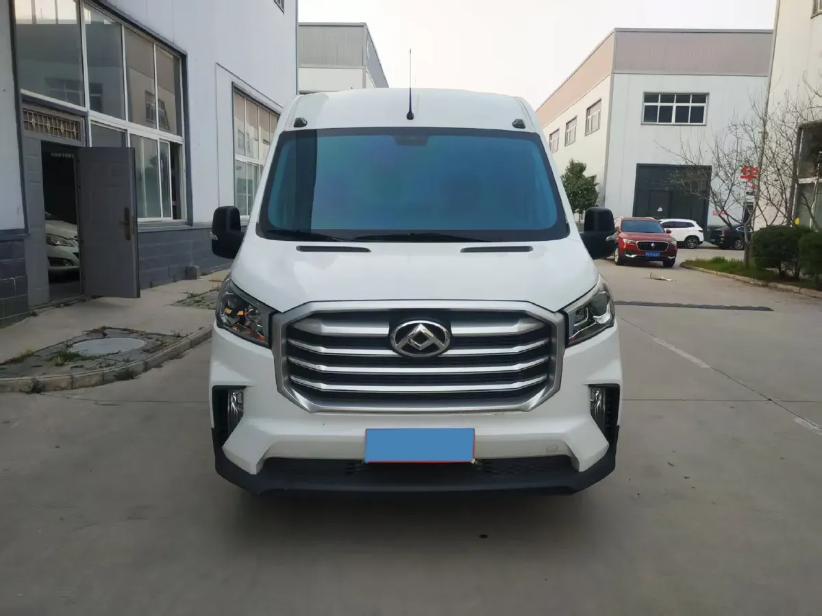 2019 MAXUS XinTu V90 2.0T 148HP L4 6MT,autocango,china used car exporter,china ev exporter,chinese used car exporter,chinese used ev exporter