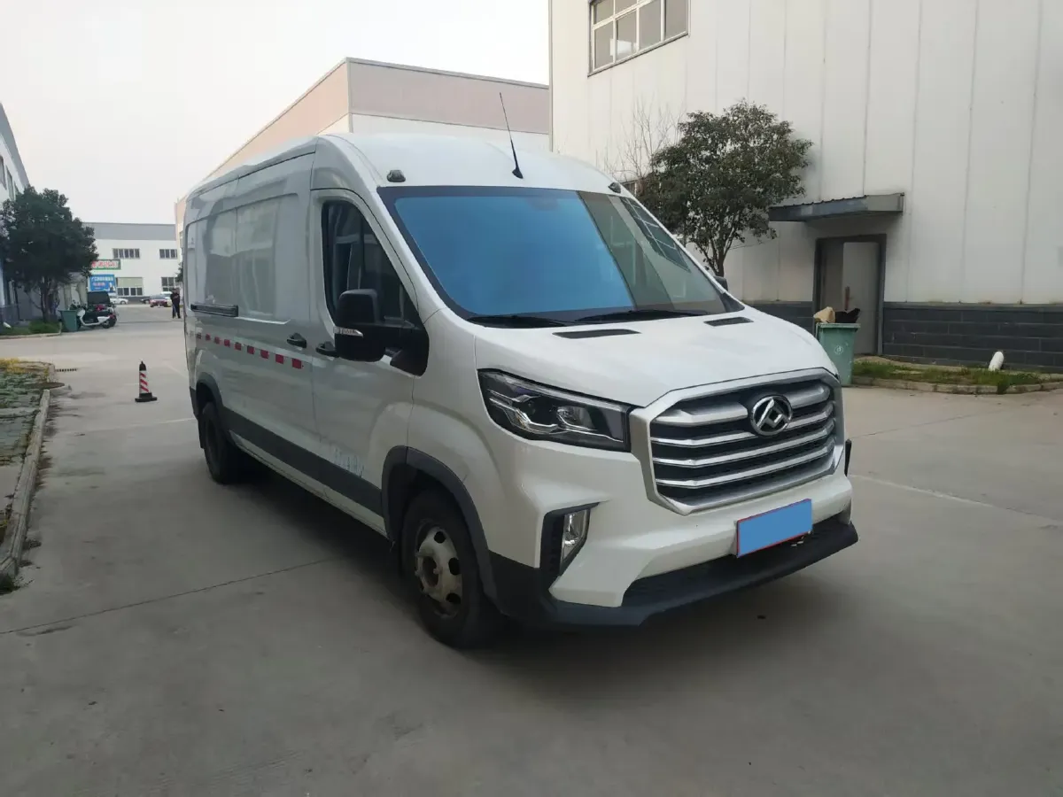 2019 MAXUS XinTu V90 2.0T 148HP L4 6MT,autocango,china used car exporter,china ev exporter,chinese used car exporter,chinese used ev exporter
