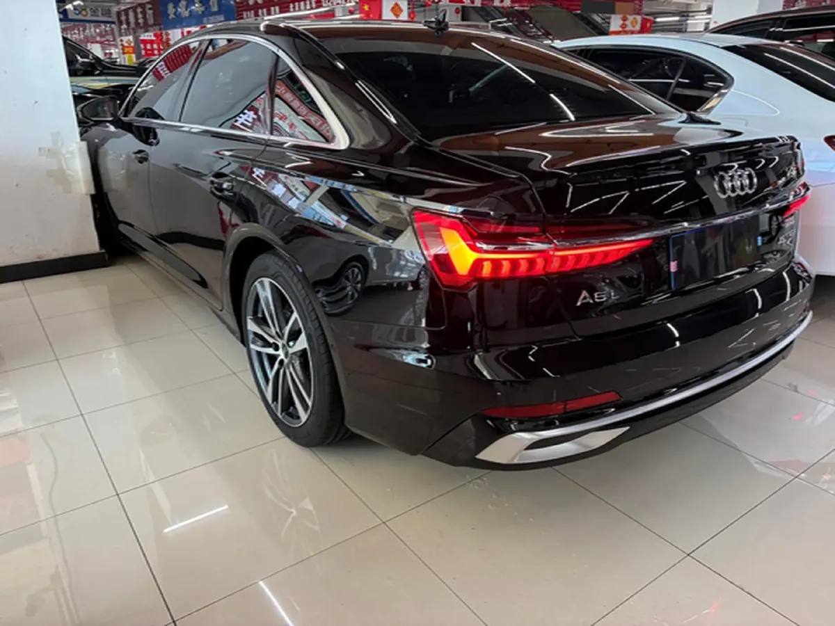 2023 Audi A6L 2.0T 245HP L4 7DCT,autocango,china used car exporter,china ev exporter,chinese used car exporter,chinese used ev exporter