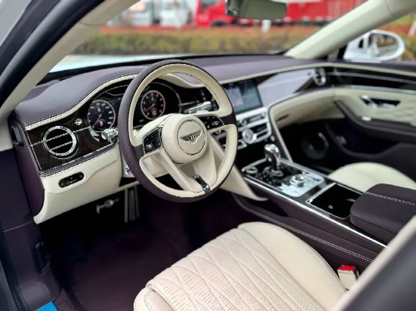 2020 Bentley Flying Spur 6.0T 635HP W12 8DCT,autocango,china used car exporter,china ev exporter,chinese used car exporter,chinese used ev exporter