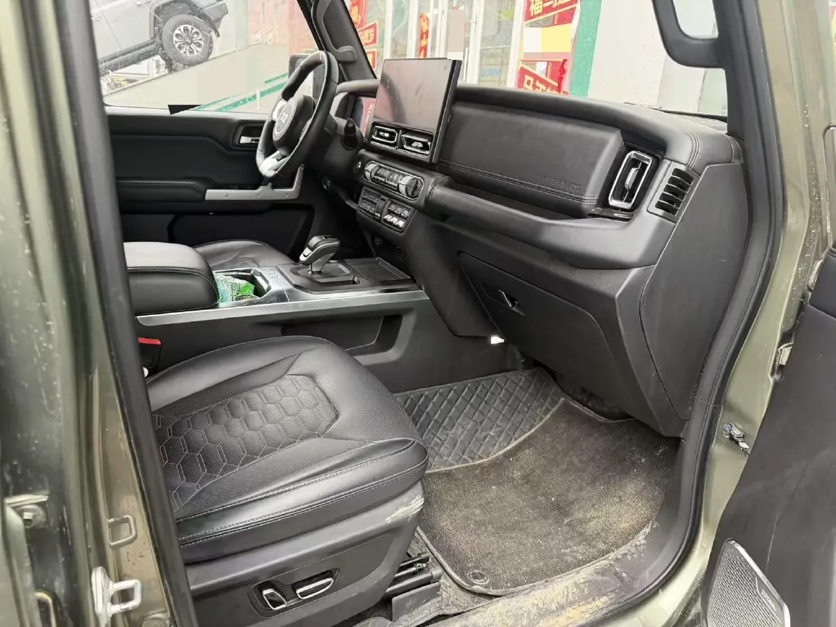 2024 212 212 T01 2.0T 252HP L4 8AT,autocango,china used car exporter,china ev exporter,chinese used car exporter,chinese used ev exporter