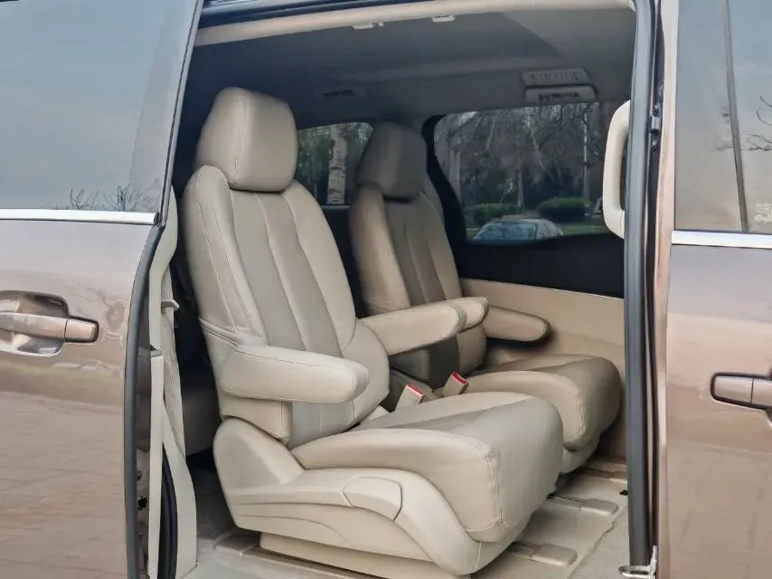 2021 Buick GL8 2.0T 237HP L4 9AT,autocango,china used car exporter,china ev exporter,chinese used car exporter,chinese used ev exporter