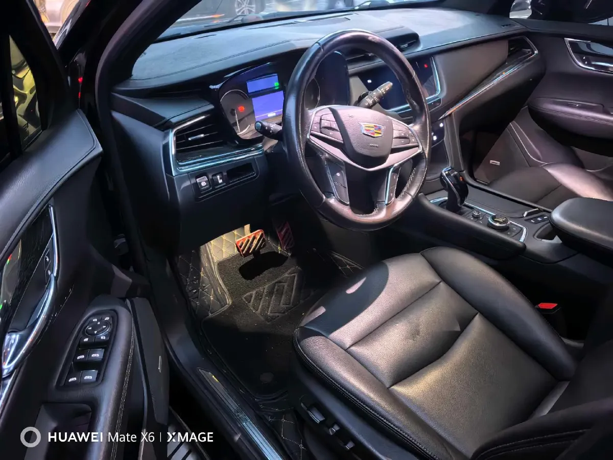 2021 Cadillac XT5 2.0T 237HP L4 9AT,autocango,china used car exporter,china ev exporter,chinese used car exporter,chinese used ev exporter