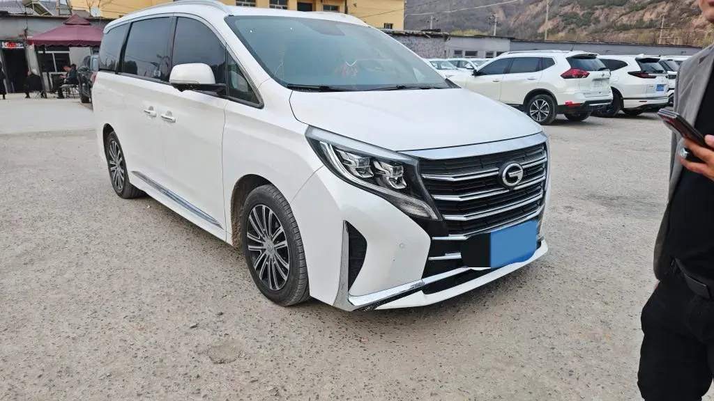 2021 GAC Trumpchi M8 2.0T 252HP L4 8AT,autocango,china used car exporter,china ev exporter,chinese used car exporter,chinese used ev exporter