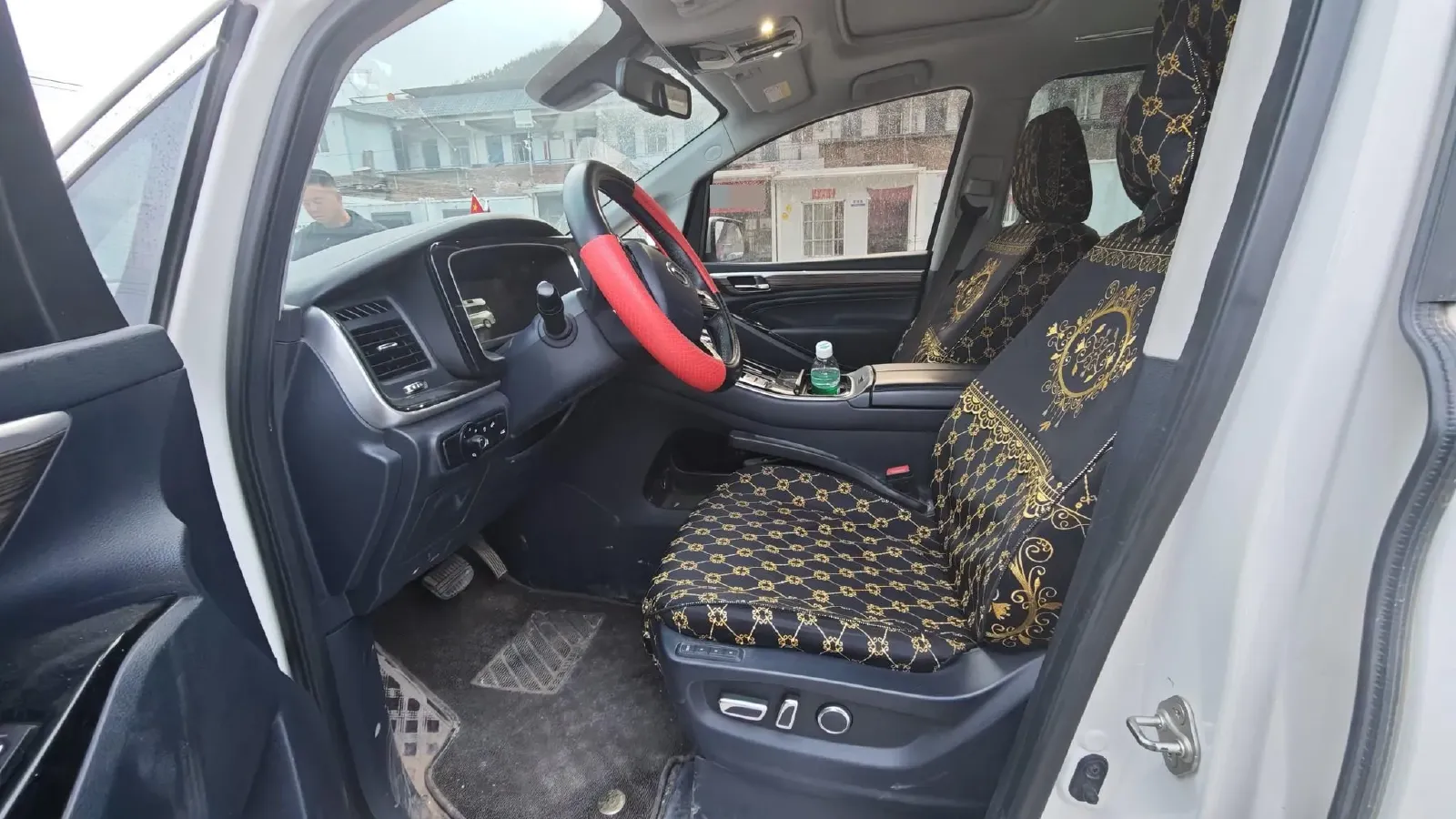 2021 GAC Trumpchi M8 2.0T 252HP L4 8AT,autocango,china used car exporter,china ev exporter,chinese used car exporter,chinese used ev exporter