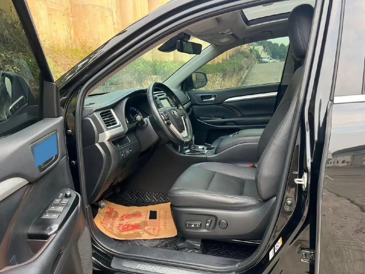 2019 Mazda CX-8 2.5L 192HP L4 6AT,autocango,china used car exporter,china ev exporter,chinese used car exporter,chinese used ev exporter